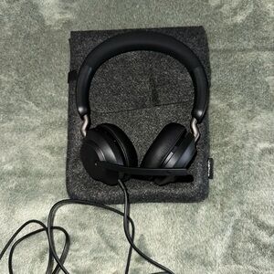 Jabra Evolve2 40 USB-C headset BRAND NEW NEVER USED